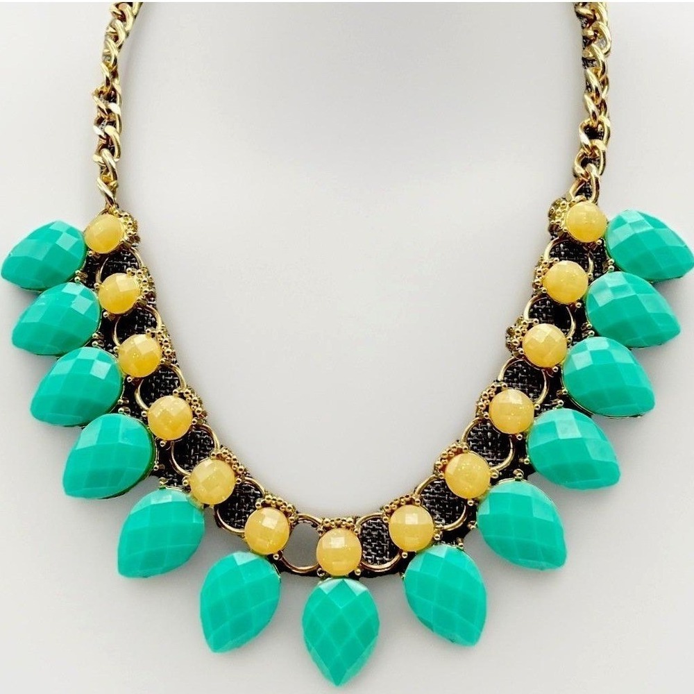 Vintage Gold Tone Teal & Yellow Statement Bib Necklace Faceted Drop Beads Retro